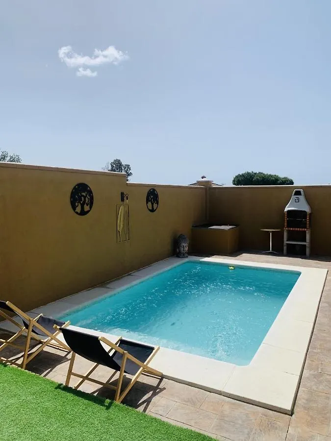 Casa Safari Con Piscina Privada contacts